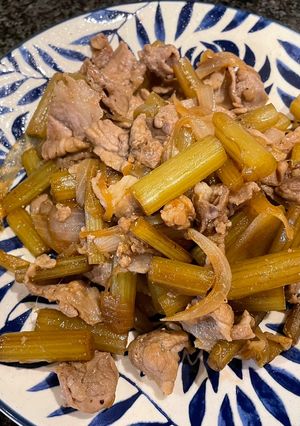 フキの甘辛肉炒め-レシピのメイン写真