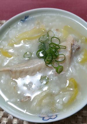 手羽先の先だけで十分美味しいサムゲタン粥-レシピのメイン写真