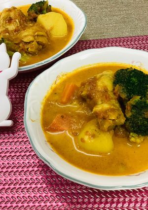 赤缶で手羽元出汁のミルクスープカレー！-レシピのメイン写真
