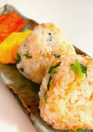 シンプルが一番旨い😋大根葉おにぎり-レシピのメイン写真