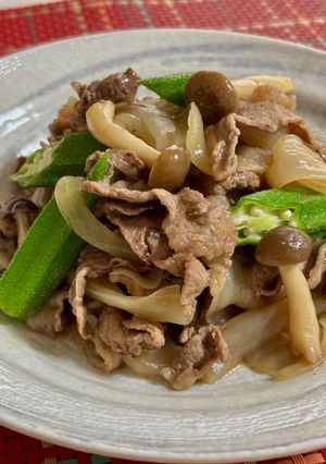 牛肉とこんにゃくとしめじの炒め煮♪-レシピのメイン写真