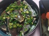 かつおのたたき丼(寿司飯)