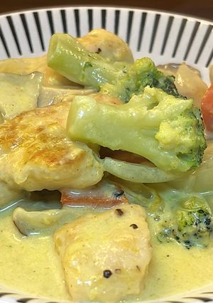 鶏肉のカレークリーム煮-レシピのメイン写真
