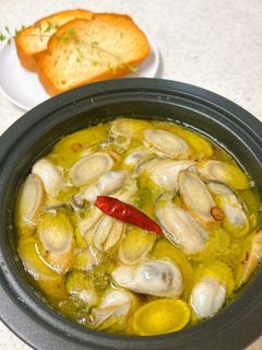 牡蠣とごぼうのアヒージョ-レシピのメイン写真
