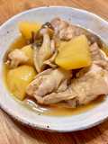 簡単！じゃがいもと鶏肉としめじの煮物