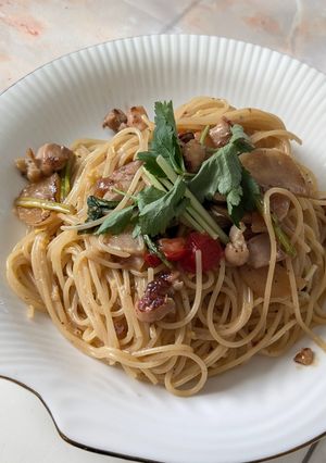 雑煮用鶏肉、三つ葉を使って和風パスタ-レシピのメイン写真