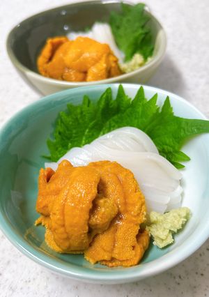 簡単豪華おつまみ♪イカ刺しのウニのせ-レシピのメイン写真