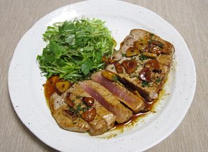 まぐろステーキ　ガーリックバターソース-レシピのメイン写真