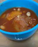 大豆とソーセージトマトスープ