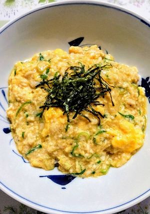 簡単ランチ！鶏ひき肉と卵の餡掛け親子丼-レシピのメイン写真