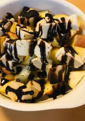 ザク切りリンゴ＆アイス●チョコシロかけ-レシピのメイン写真
