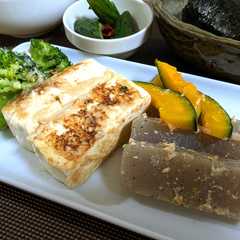 รูปของ 【ベジタリアン】豆腐とこんにゃくの粕漬け
