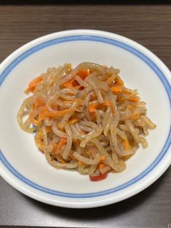 節約、糸こんにゃく&ニンジンのキンピラ-レシピのメイン写真