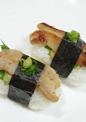 うちの味☆ツ〜ンとハマる❤豚トロ握り❤-レシピのメイン写真