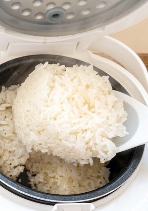 新米！古米！炊飯油でふっくら”ツヤっ”ご飯を炊く-レシピのメイン写真