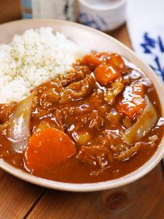 安い 欧風カレー デミグラス 生クリーム