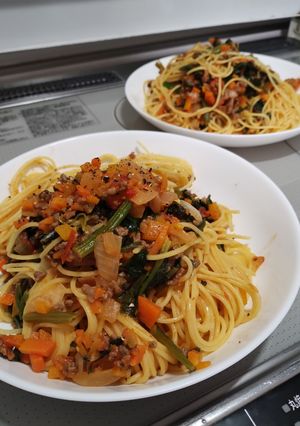牛ミンチと野菜のトマト煮込みスパゲッティ-レシピのメイン写真