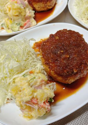 ごはんがすすむフワフワハンバーグ-レシピのメイン写真