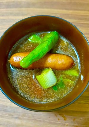 簡単☆シャウエッセン白葱ししとうの味噌汁-レシピのメイン写真
