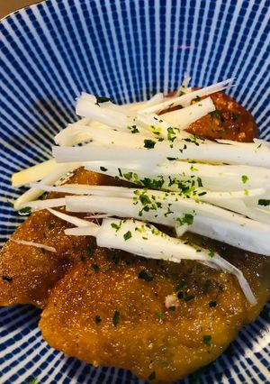 鶏皮レシピ●鶏皮の塩焼き長ネギ添え-レシピのメイン写真