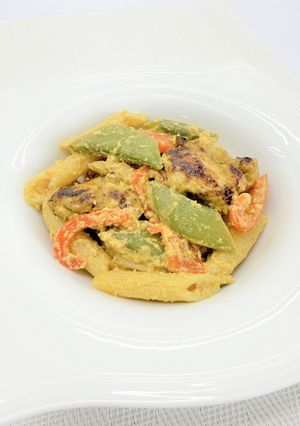 鶏肉とカラフル野菜のカレーペンネ-レシピのメイン写真