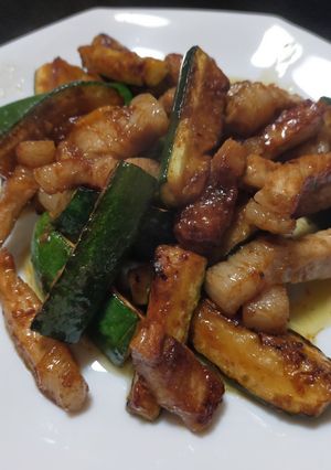 豚肉とズッキーニの塩ニンニク炒め-レシピのメイン写真