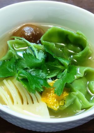 かつお菜いっぱいのスープ餃子　鰹出汁-レシピのメイン写真