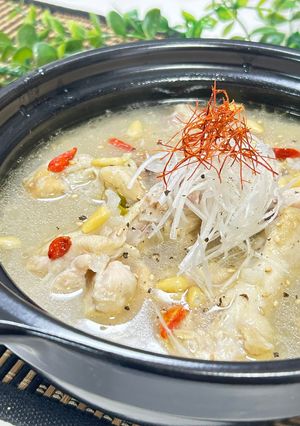 薬膳★鶏の手羽元の極上濃厚サムゲタン（参鶏湯）-レシピのメイン写真