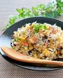 簡単・節約！ひじきとじゃこのチャーハン