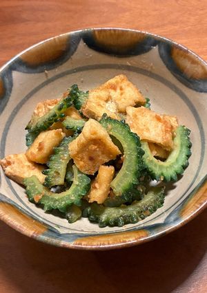 苦くない♪ゴーヤと油揚げの甘味噌炒め-レシピのメイン写真