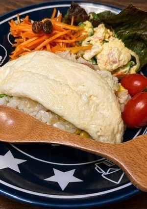 話題の🍳白いオムライス-レシピのメイン写真