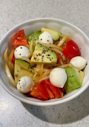 アボカドサラダ-レシピのメイン写真