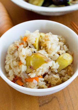【栗の彩り炊き込みご飯】秋の贅沢！優しい味わい♬-レシピのメイン写真