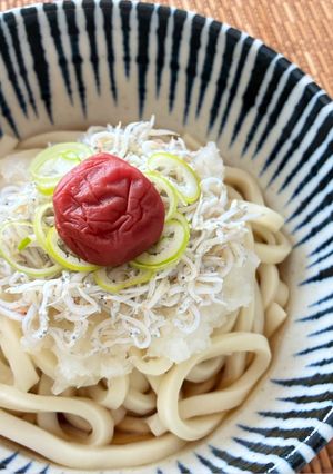 5分で完成！梅しらすの冷やしおろしうどん-レシピのメイン写真