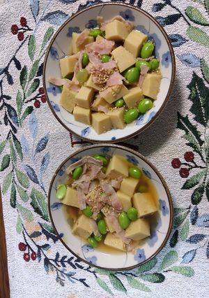 高野豆腐と枝豆とベーコンの洋風アレンジ煮-レシピのメイン写真