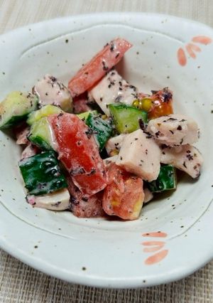 トマトとサラダチキンのゆかり和え-レシピのメイン写真