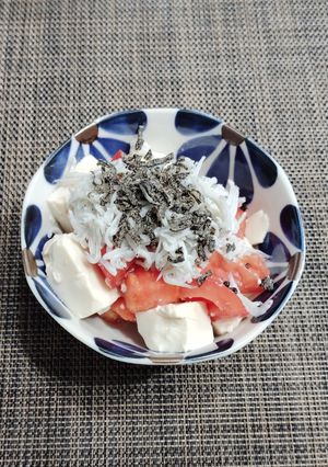 豆腐とトマトのシラス乗せ小鉢-レシピのメイン写真