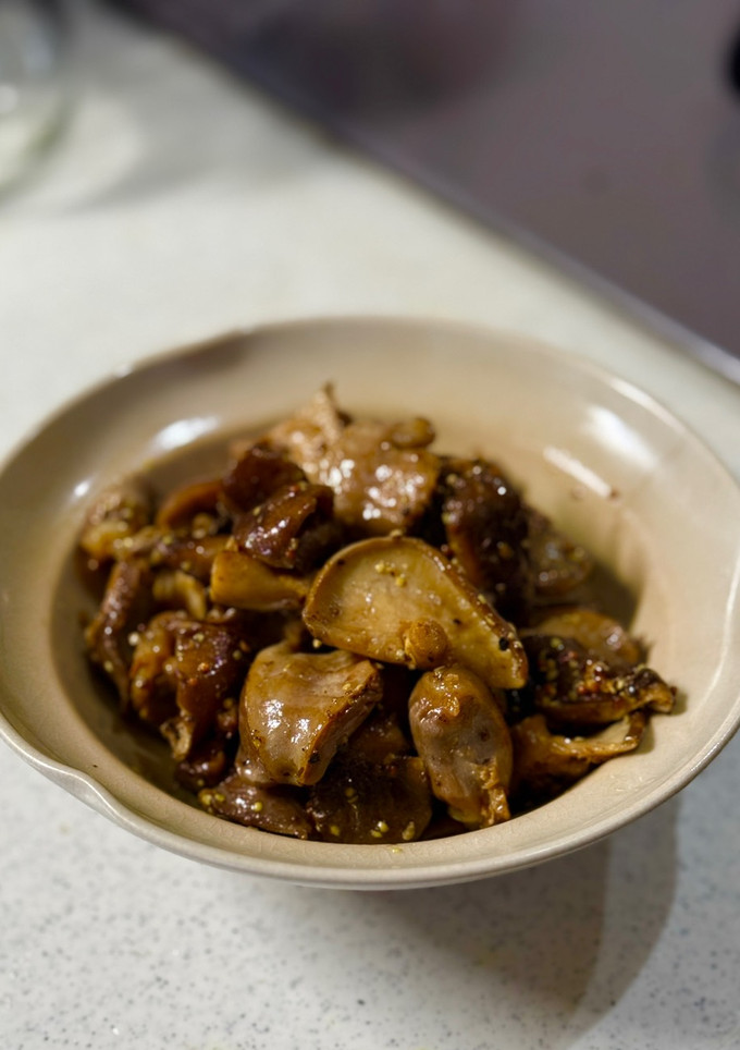 砂肝と椎茸の黒胡椒炒め-レシピのメイン写真