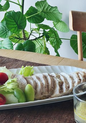 蒸し鶏祭り☆ハーブでしっとりコスパ◎夕食-レシピのメイン写真