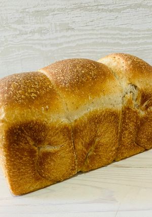 天然酵母の山型食パン-レシピのメイン写真