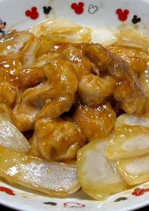 鶏もも肉🐓と玉ねぎ🧅の甘辛照り焼き😃-レシピのメイン写真