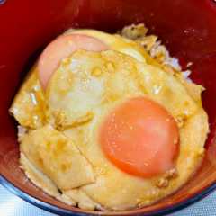 A picture of リピ決定！背徳 激うま たまご丼.