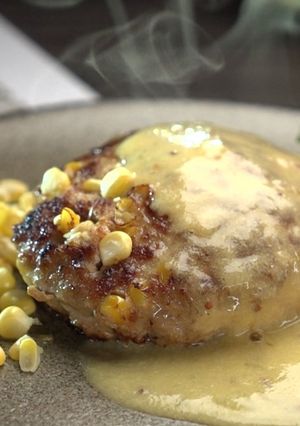 びわコーンの黄金バーグ【食遺産】-レシピのメイン写真