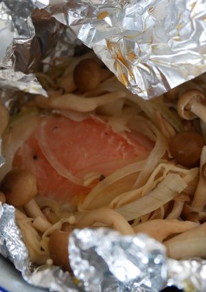 不器用塩鮭(鱒)ときのこのホイル焼-レシピのメイン写真