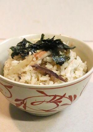 新米★棚田米で美味★ゴボウ入りさんまご飯-レシピのメイン写真