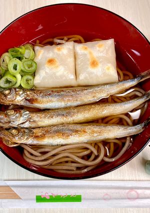 村の、コもちな蕎麦…小餅・子持ちシシャモ-レシピのメイン写真