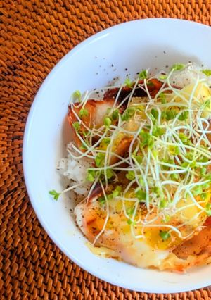 ベーコンエッグチーズ丼-レシピのメイン写真