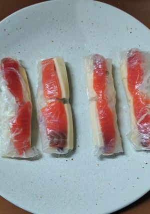 サーモンとチーズの簡単生春巻きサラダ-レシピのメイン写真