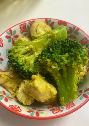 ブロッコリーと鶏ささみのカレーマヨ和え-レシピのメイン写真