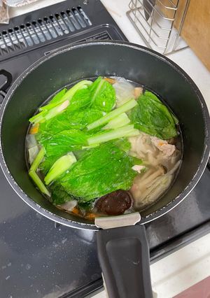 ツナ缶とあるもので、簡単水炊き-レシピのメイン写真